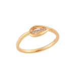 Δαχτυλίδι από Επιχρυσωμένο Ασήμι 925 με Λευκά Ζιργκόν σε Κομψό Σχέδιο