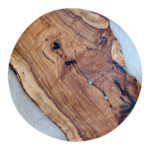 Χειροποίητο Serving Board από Ξύλο Ελιάς & Υγρό Γυαλί (30cm) – Food Safe - Image 2